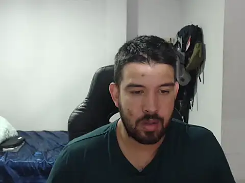 Axel11113 online show from October 2025 02:20:01 AM