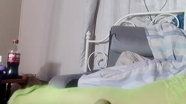 g0lden are0las89 online show from March 2026 10:41:02 AM