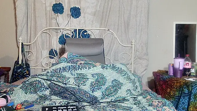 g0lden are0las89 online show from March 2026 01:50:01 AM