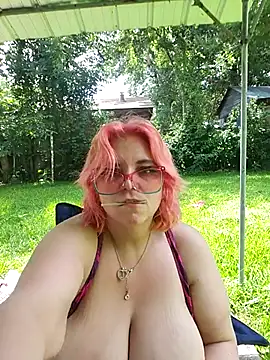 Snapshot of g0lden_are0las89 chatting on June 2026 07:52:02 PM g0lden are0las89 online show from June 2026 07:52:02 PM