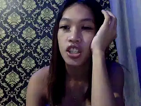 your wifey online show from October 2025 11:32:02 AM