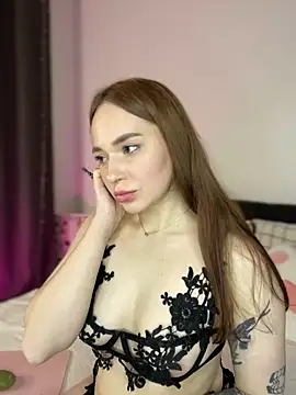 Snapshot of AlexaSpark_ chatting on December 2025 11:12:02 PM AlexaSpark online show from December 2025 11:12:02 PM