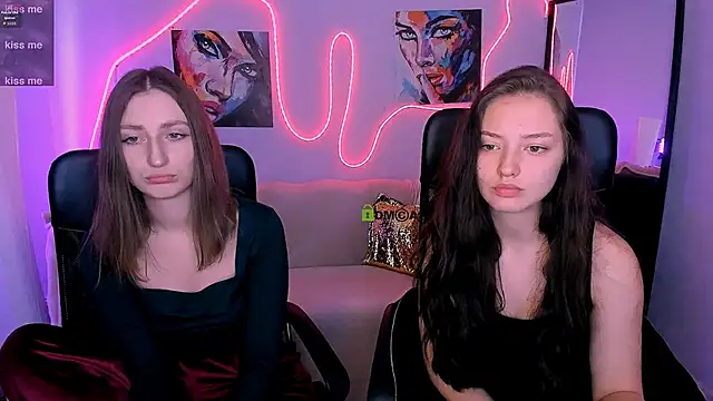 eva smiith  online show from February 2026 07:25:02 AM