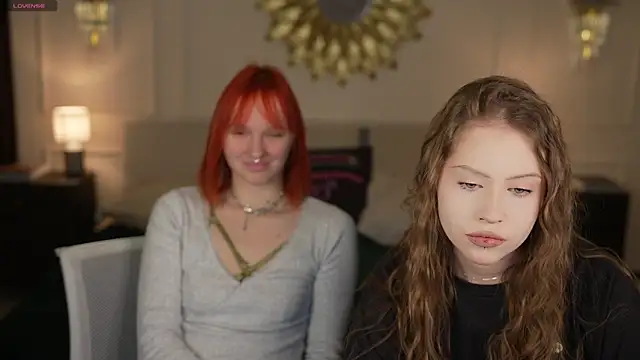 Snapshot of Esmie_Smile chatting on February 2026 03:49:02 AM Esmie Smile online show from February 2026 03:49:02 AM