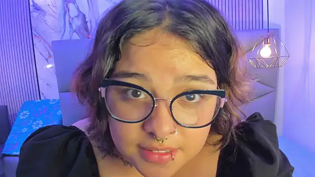 lulukawai16 online show from April 2026 07:29:01 PM