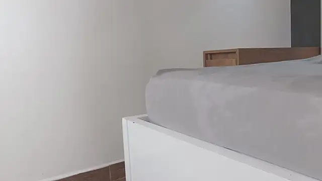 RiriiBrunette   online show from December 2025 09:19:02 PM