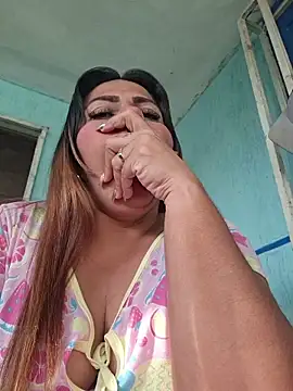 camila rogue online show from November 2025 12:00:02 PM