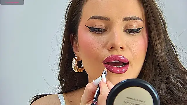 EmilyNovaa online show from March 2026 07:11:01 PM