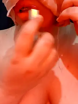 Queen-15 online show from April 2026 02:51:02 AM