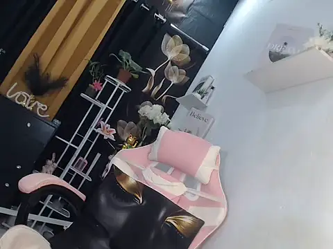 Snapshot of miss_ning chatting on June 2026 05:49:01 AM miss ning online show from June 2026 05:49:01 AM