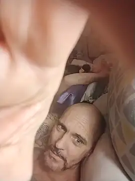 Snapshot of BonnienClyde5421 chatting on March 2026 12:39:01 AM BonnienClyde5421 online show from March 2026 12:39:01 AM