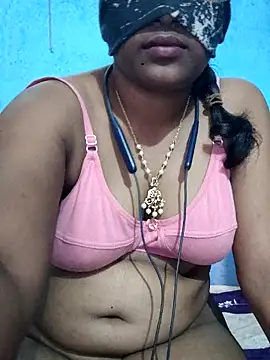 If UR rich Im UR BITCH online show from September 2025 04:35:01 AM