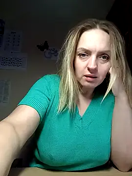 Ami Foxy online show from January 2026 12:19:01 PM