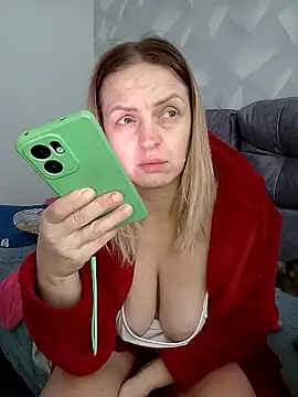 Ami Foxy online show from January 2026 07:45:01 AM