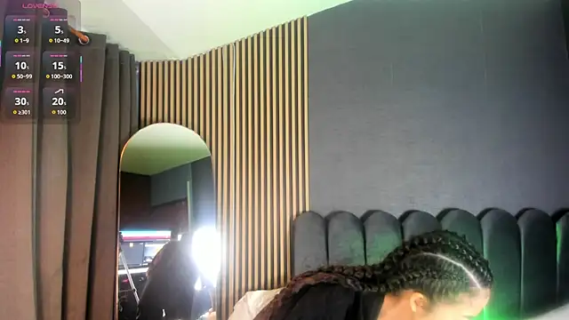 Gina 77 online show from November 2025 12:06:01 PM