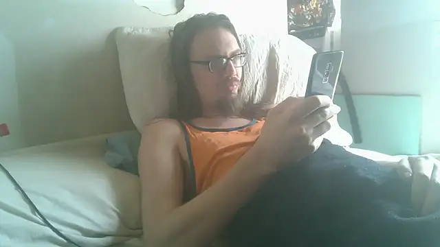 Snapshot of dandonn chatting on June 2026 03:06:02 PM dandonn online show from June 2026 03:06:02 PM