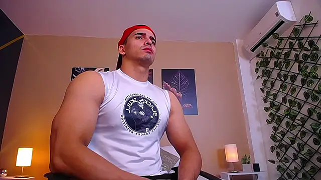 Snapshot of ChristopherBlack_ chatting on October 2025 01:10:02 PM ChristopherBlack online show from October 2025 01:10:02 PM