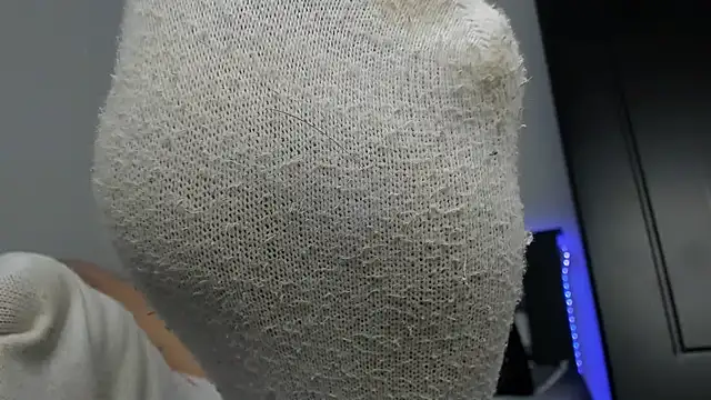 Snapshot of Mateo_Escobar chatting on December 2025 08:19:01 AM Mateo Escobar online show from December 2025 08:19:01 AM