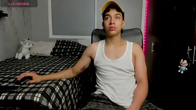 Noxx starkK online show from December 2025 12:05:01 AM