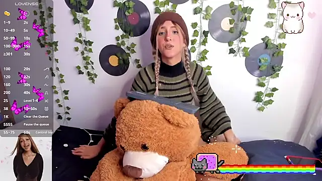 Amy Moonlight online show from September 2025 09:38:02 PM