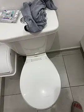 michael877675 online show from October 2025 01:24:02 PM