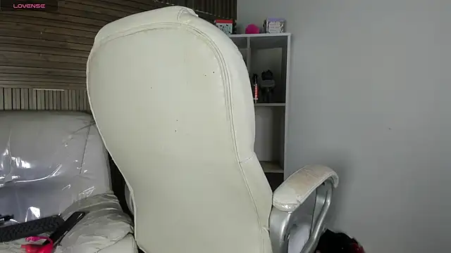 AmbarFoxx  online show from November 2025 11:10:02 PM