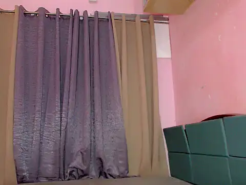 Snapshot of fallen_angel08 chatting on September 2025 04:01:02 AM fallen angel08 online show from September 2025 04:01:02 AM