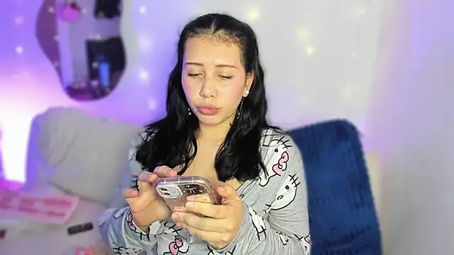 Snapshot of snow_doll chatting on January 2026 11:29:02 PM snow doll online show from January 2026 11:29:02 PM