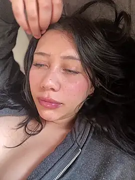 Snapshot of snow_doll chatting on March 2026 06:15:02 PM snow doll online show from March 2026 06:15:02 PM