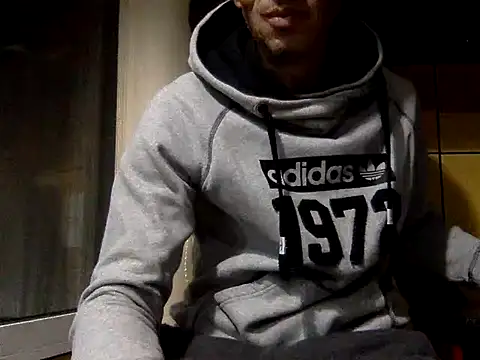 Snapshot of adiluci1 chatting on October 2025 05:53:01 PM adiluci1 online show from October 2025 05:53:01 PM