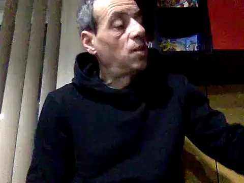 Snapshot of adiluci1 chatting on February 2026 03:21:01 AM adiluci1 online show from February 2026 03:21:01 AM