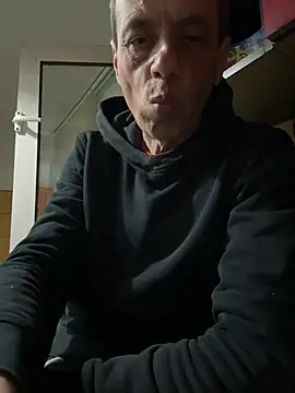 Snapshot of adiluci1 chatting on March 2026 06:23:01 PM adiluci1 online show from March 2026 06:23:01 PM