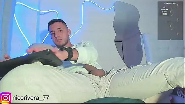 Snapshot of nico_rivera chatting on February 2026 05:48:01 AM nico rivera online show from February 2026 05:48:01 AM