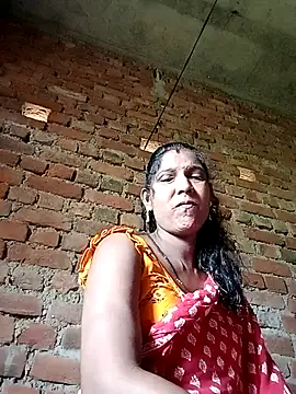 Snapshot of Savita992 chatting on September 2025 06:15:02 AM Savita992 online show from September 2025 06:15:02 AM