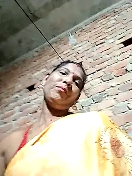 Snapshot of Savita992 chatting on October 2025 02:47:01 PM Savita992 online show from October 2025 02:47:01 PM