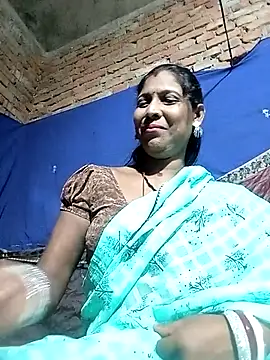 Snapshot of Savita992 chatting on October 2025 04:50:01 PM Savita992 online show from October 2025 04:50:01 PM