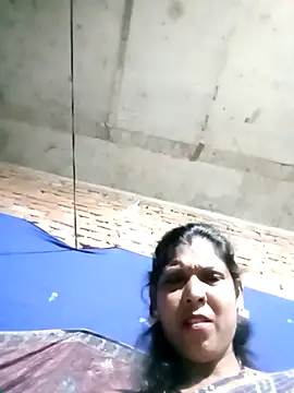 Snapshot of Savita992 chatting on October 2025 10:55:01 PM Savita992 online show from October 2025 10:55:01 PM