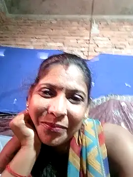 Snapshot of Savita992 chatting on November 2025 05:09:02 AM Savita992 online show from November 2025 05:09:02 AM