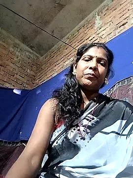 Snapshot of Savita992 chatting on November 2025 09:53:02 AM Savita992 online show from November 2025 09:53:02 AM