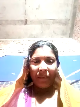 Snapshot of Savita992 chatting on November 2025 01:22:02 AM Savita992 online show from November 2025 01:22:02 AM