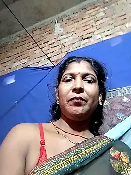 Snapshot of Savita992 chatting on November 2025 07:29:01 AM Savita992 online show from November 2025 07:29:01 AM