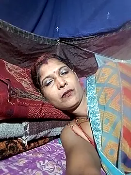 Snapshot of Savita992 chatting on November 2025 03:39:02 AM Savita992 online show from November 2025 03:39:02 AM