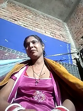 Snapshot of Savita992 chatting on November 2025 04:19:02 PM Savita992 online show from November 2025 04:19:02 PM