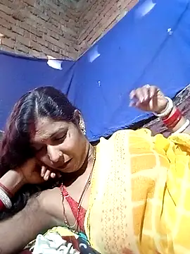 Snapshot of Savita992 chatting on November 2025 05:53:02 AM Savita992 online show from November 2025 05:53:02 AM