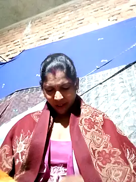 Snapshot of Savita992 chatting on November 2025 08:00:01 PM Savita992 online show from November 2025 08:00:01 PM