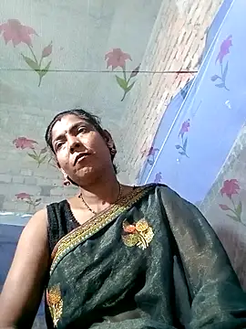 Savita992 online show from March 2026 06:15:02 PM