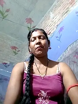 Savita992 online show from April 2026 06:53:01 PM