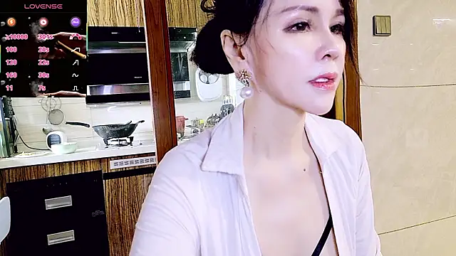 xinxinbabe online show from December 2025 07:05:01 AM