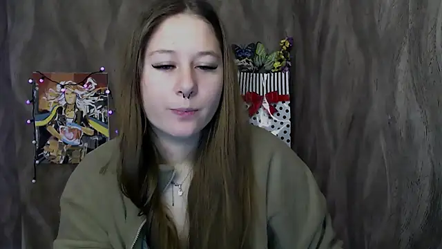 Snapshot of Linda_S_ chatting on October 2025 12:26:02 PM Linda S online show from October 2025 12:26:02 PM