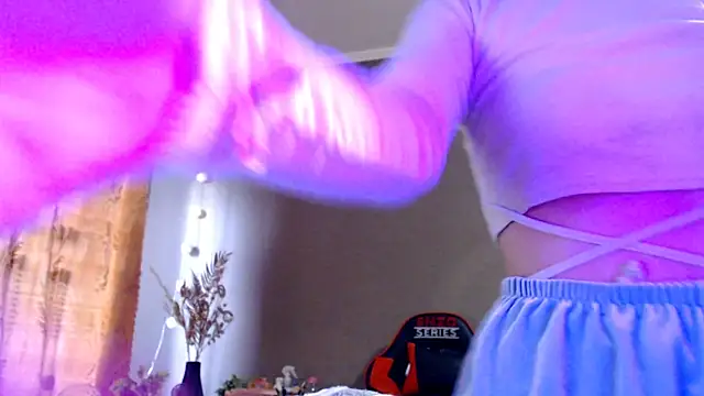 Iris lave online show from April 2026 04:04:01 PM